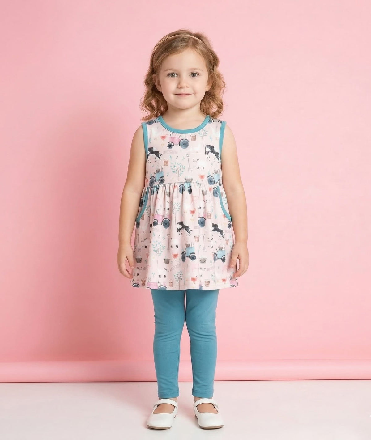 Friendly Farmyard 2 Piece Set